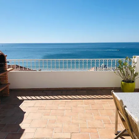 Casa Eugenia Sesimbra